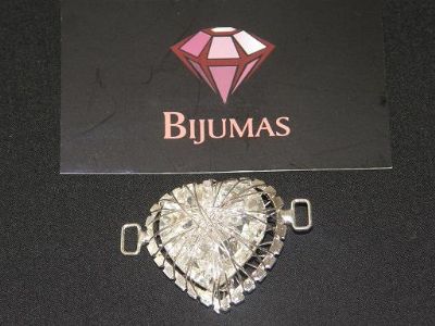 Bijumas Bijuteri Aksesuar & Toka  imalatI - 
Bijumas Bijuteri Aksesuar & Toka imalatI

talI tekstil aksesuarlarI talI abiye aksesuarlarI ta